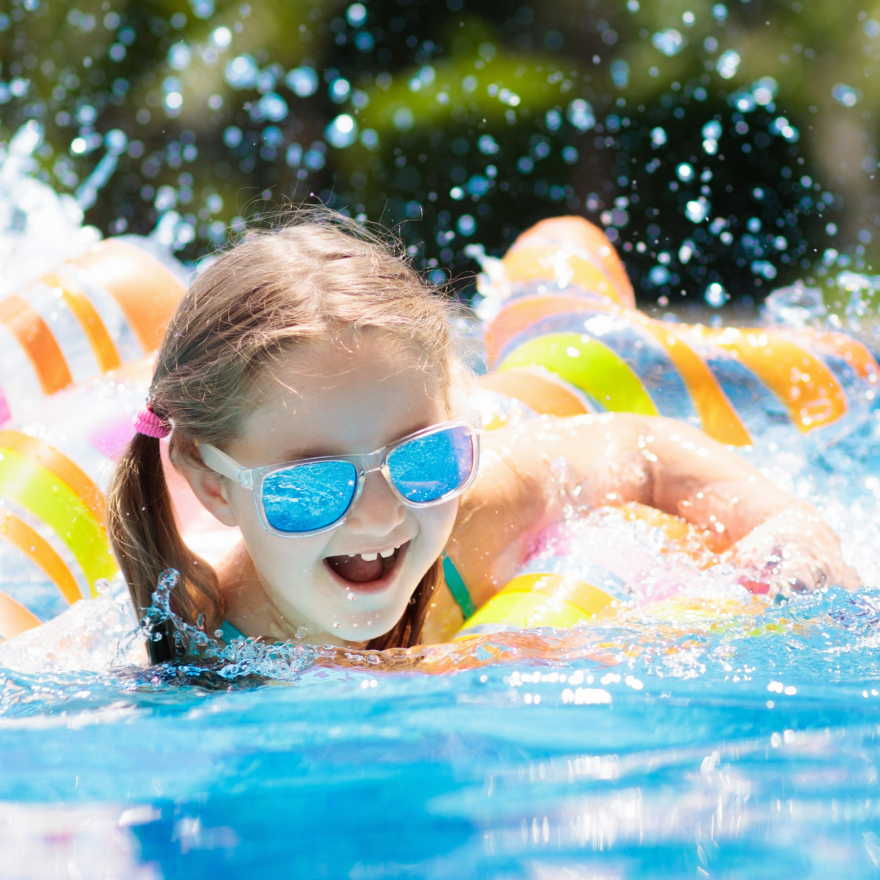 Make a Splash, Stay Safe: Water Safety Tips for Families This Summer